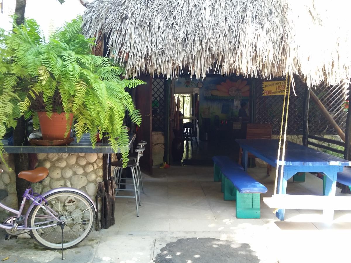 Rancho Tranquilo Vandrarhem Tulum Exteriör bild