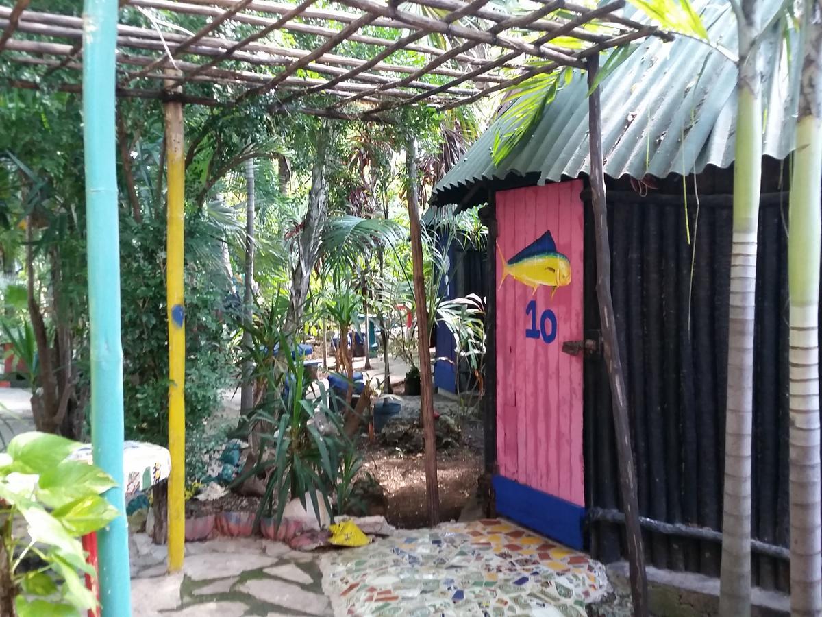 Rancho Tranquilo Vandrarhem Tulum Exteriör bild