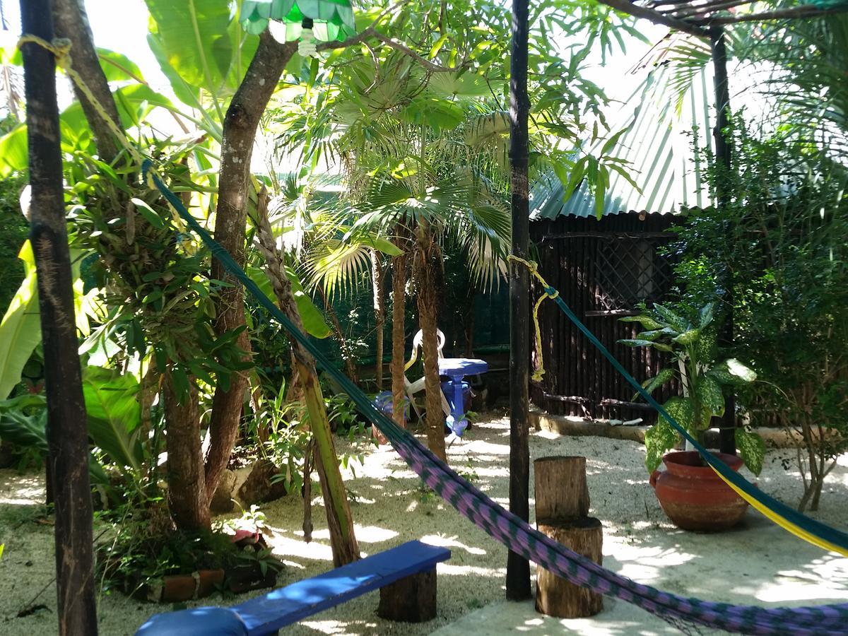 Rancho Tranquilo Vandrarhem Tulum Exteriör bild